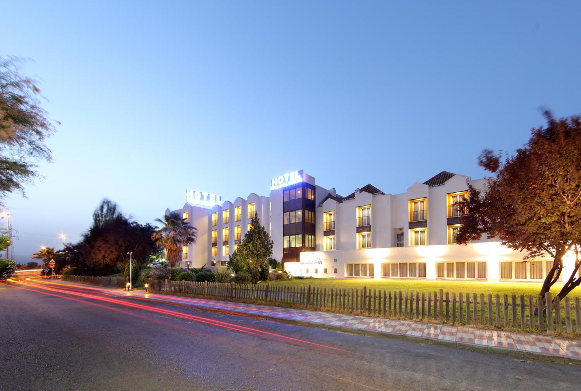 Hotel Villa Blanca Альболоте Экстерьер фото